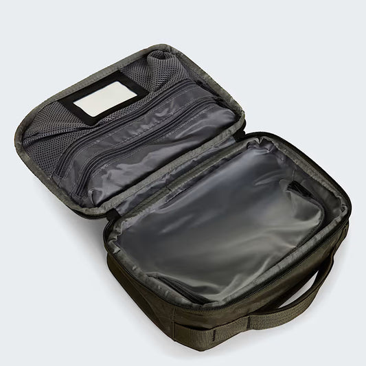 The North Face Base Camp Voyager Toiletry Kit