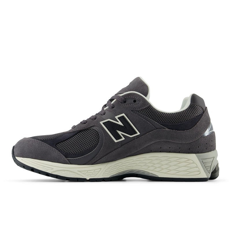 New Balance 2002R