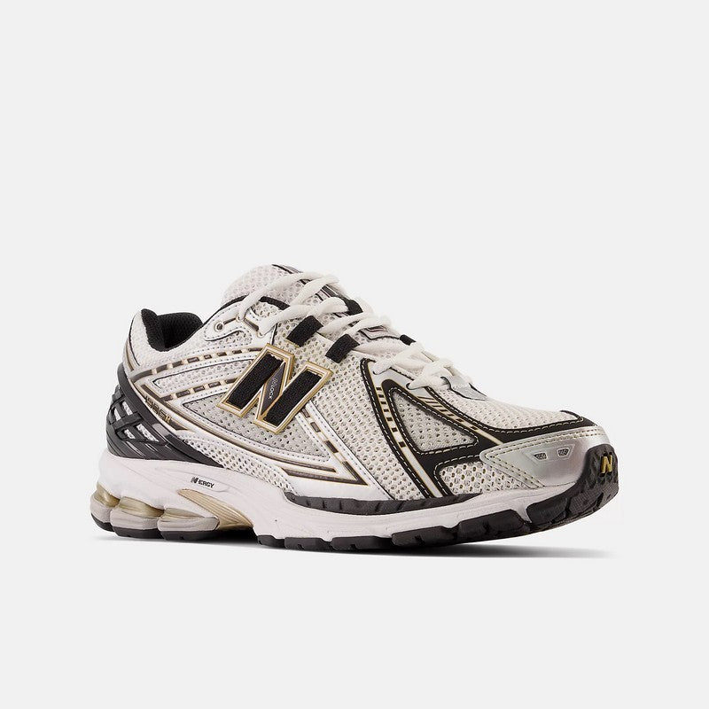 New Balance 1906R