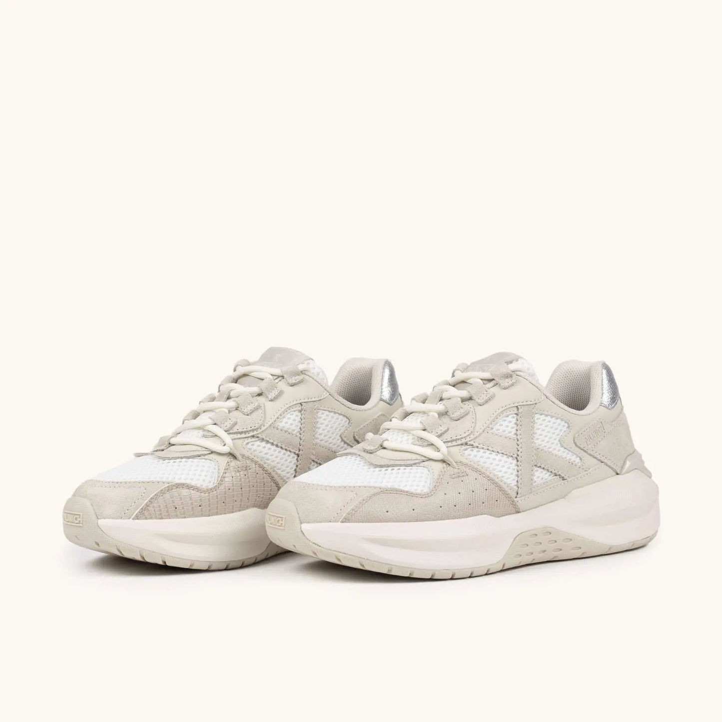 Munich Nexa Woman 24