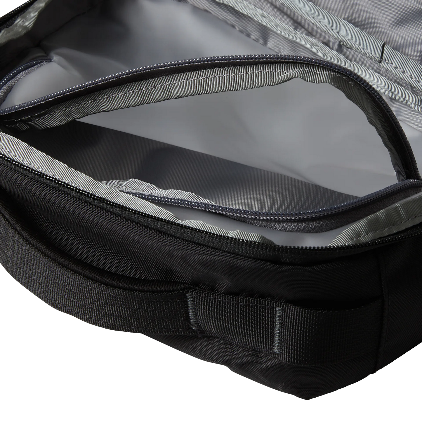 The North Face Base Camp Voyager Toiletry Kit
