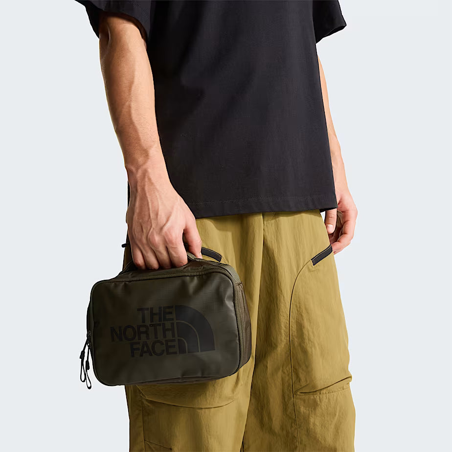 The North Face Base Camp Voyager Toiletry Kit