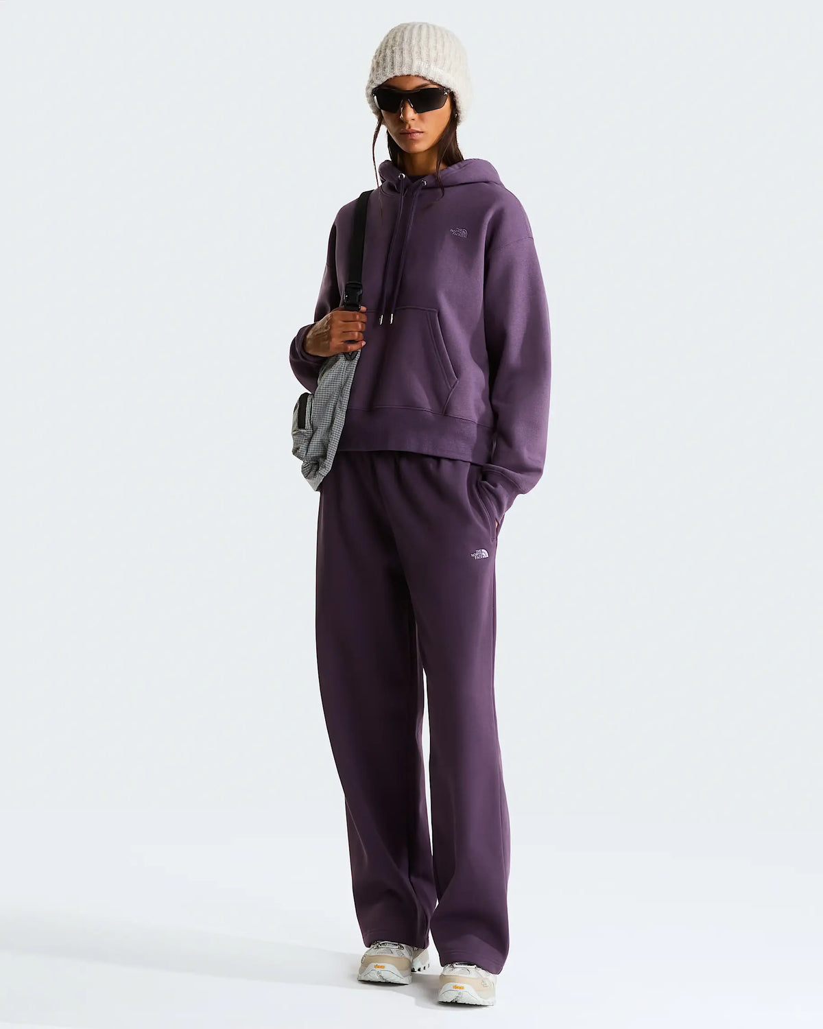 The Felpa Donna Essential Simple Dome Boxy