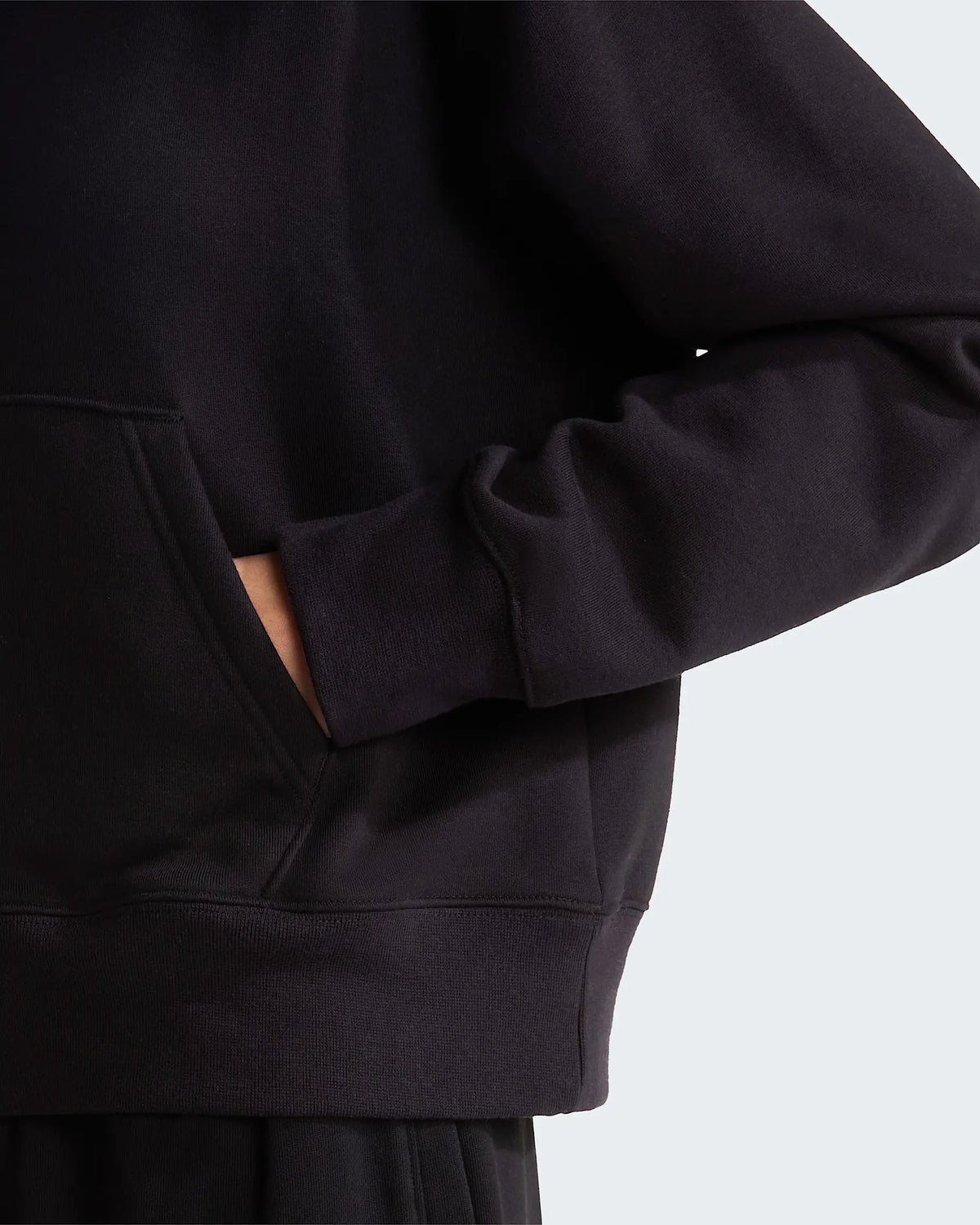 The Felpa Donna Essential Simple Dome Boxy