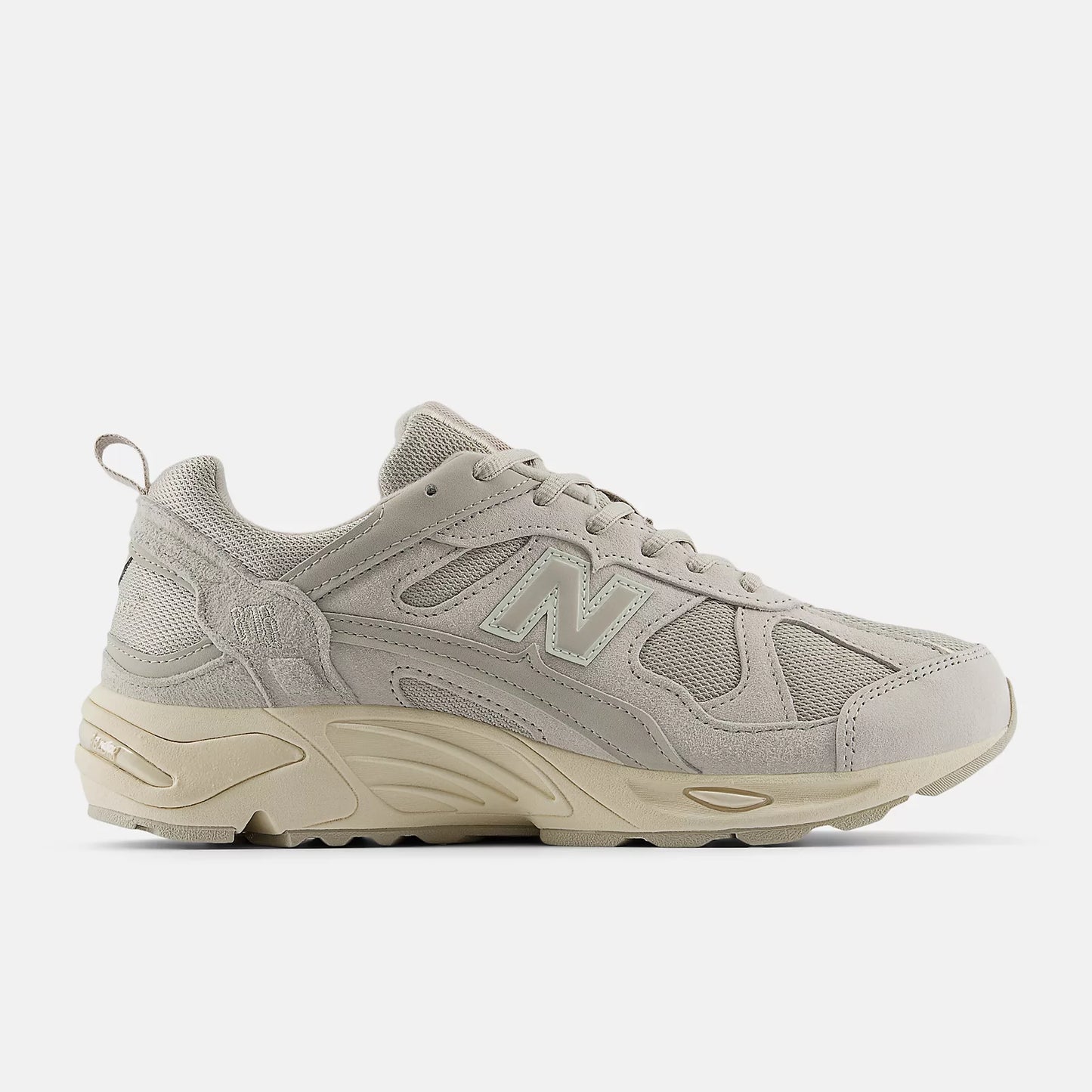 New Balance 878