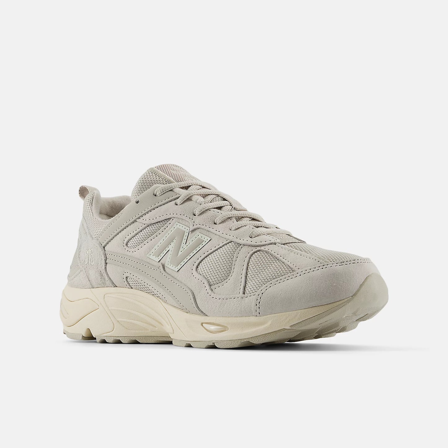 New Balance 878