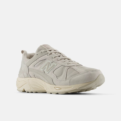 New Balance 878