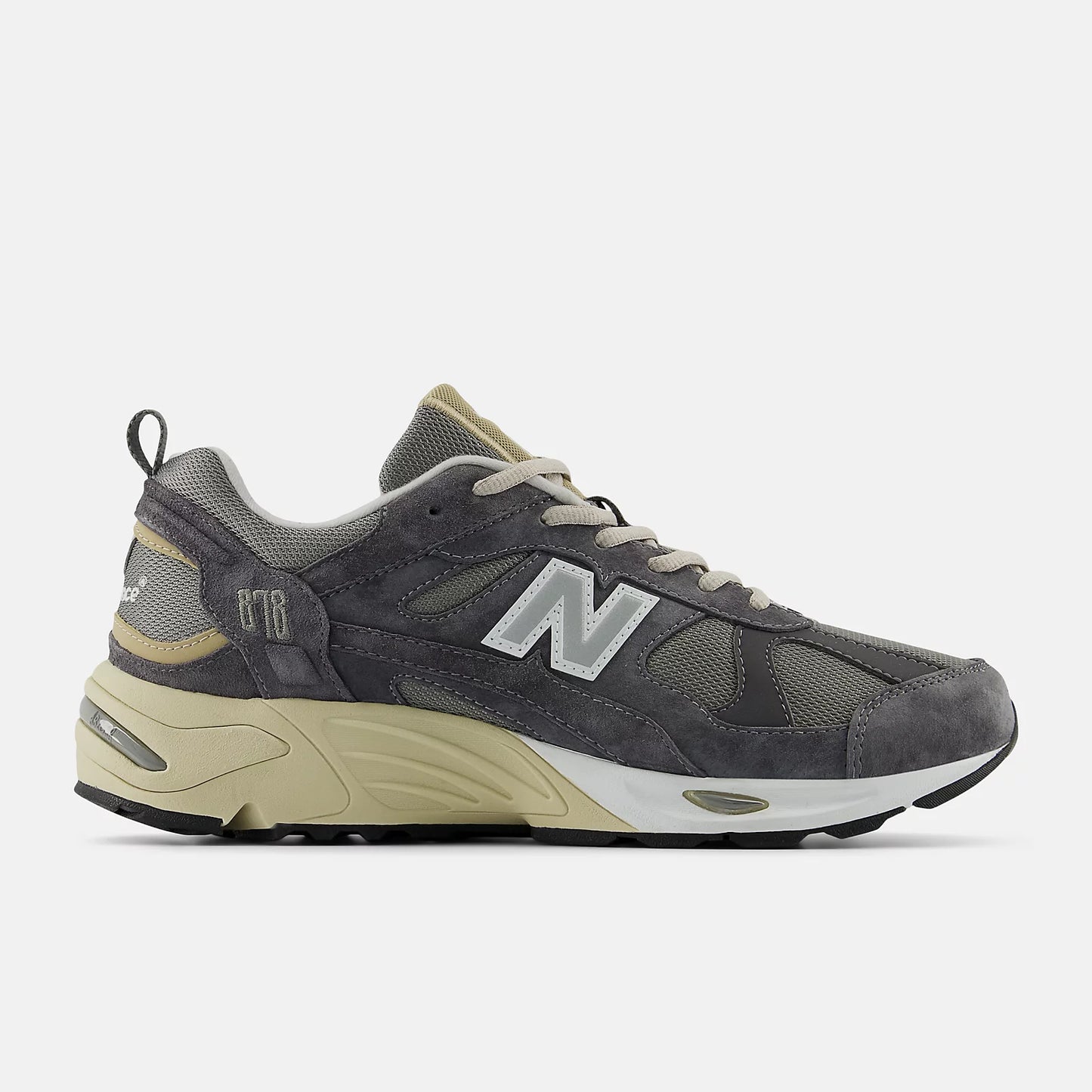 New Balance 878