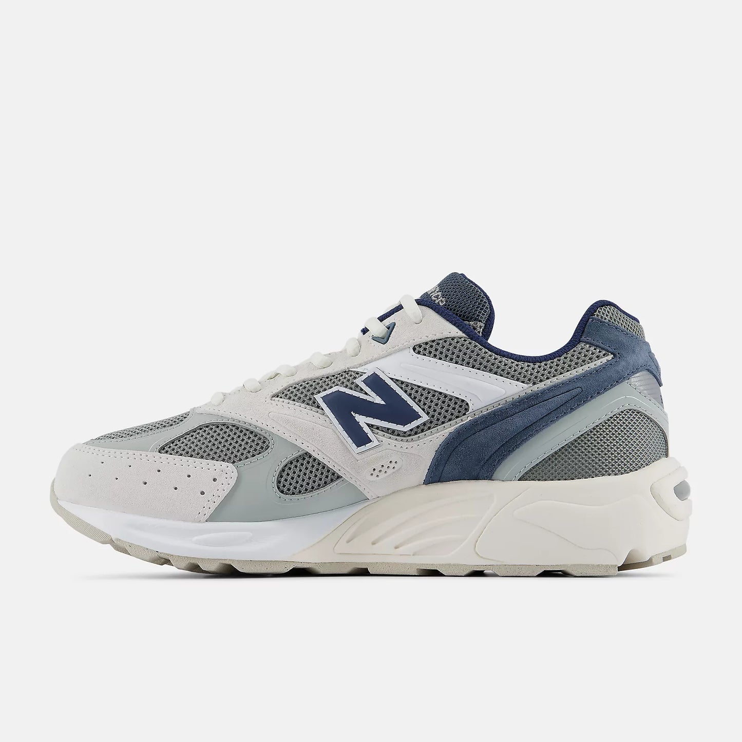 New Balance 880