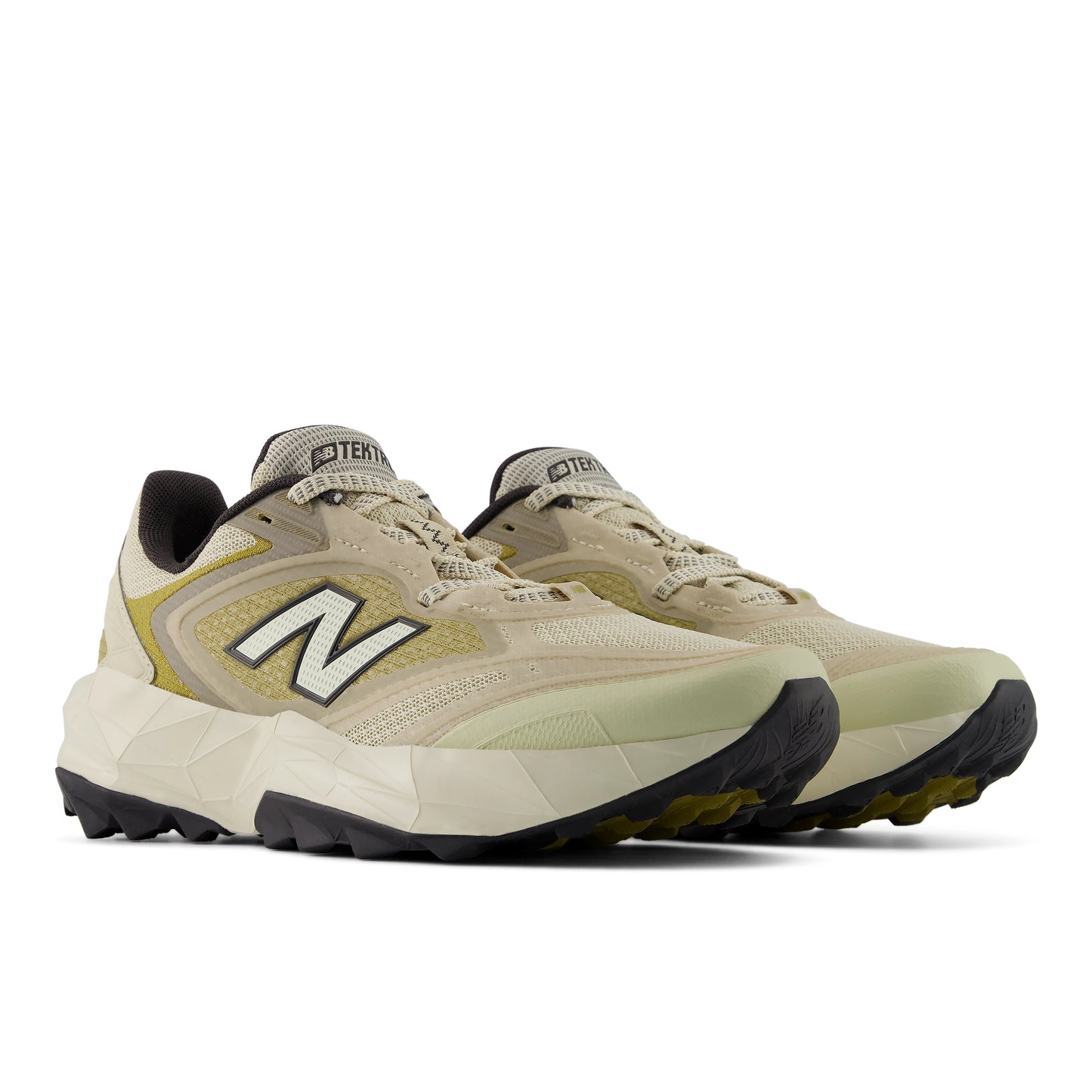 New Balance Tektrel Utility